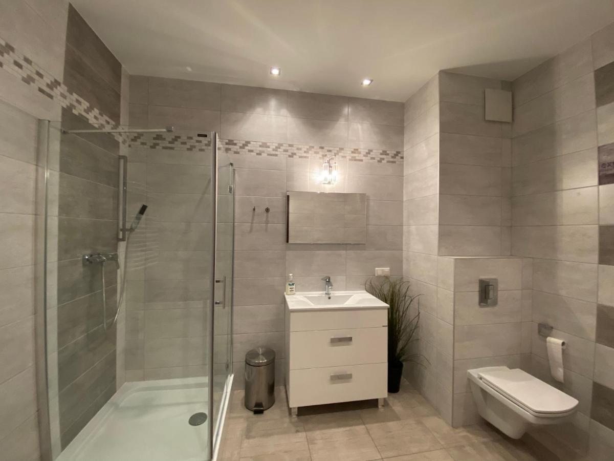 Two Rooms Apartment Triton Park 华沙 外观 照片