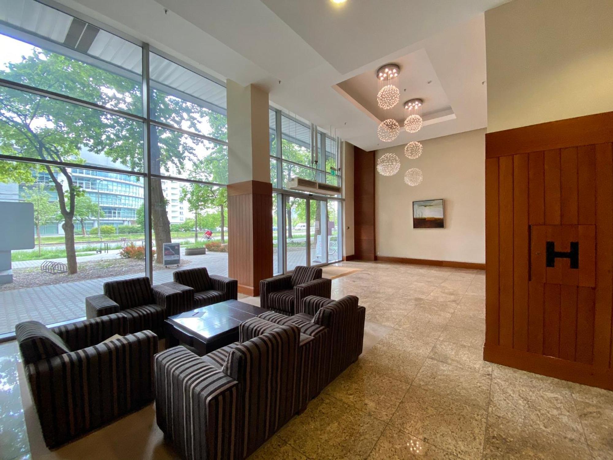 Two Rooms Apartment Triton Park 华沙 外观 照片